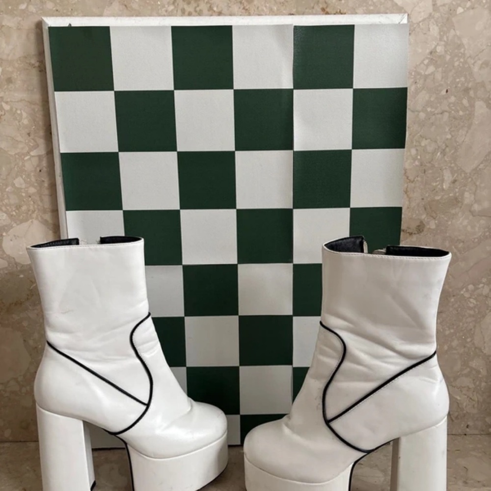 Chic White Platform Ankle Boots